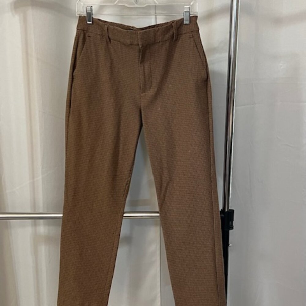 Classic Gap Crop pants